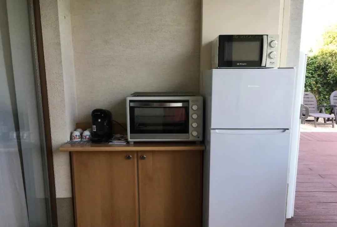 2 Rooms With Bath In This Nice House, Pool, Seaview Palafolls